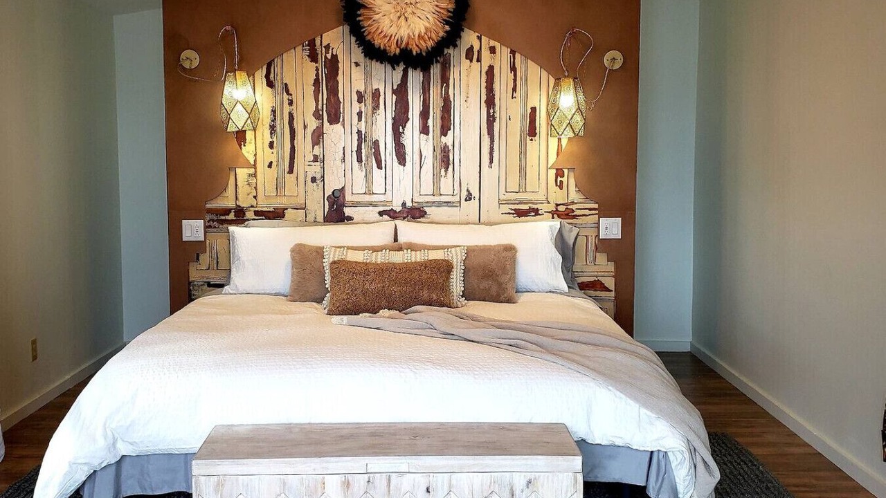 Photo of Bedroom in Crystal Beach