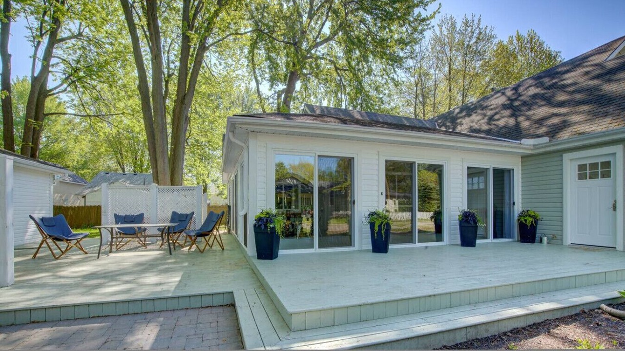 Photo of Patio Balcony in Crystal Beach