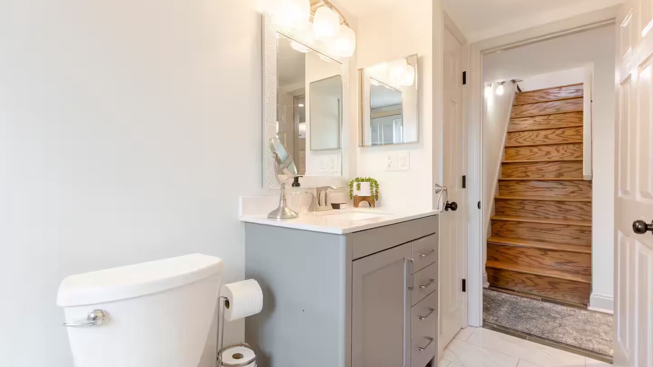 Photo of Bathroom in Des Peres
