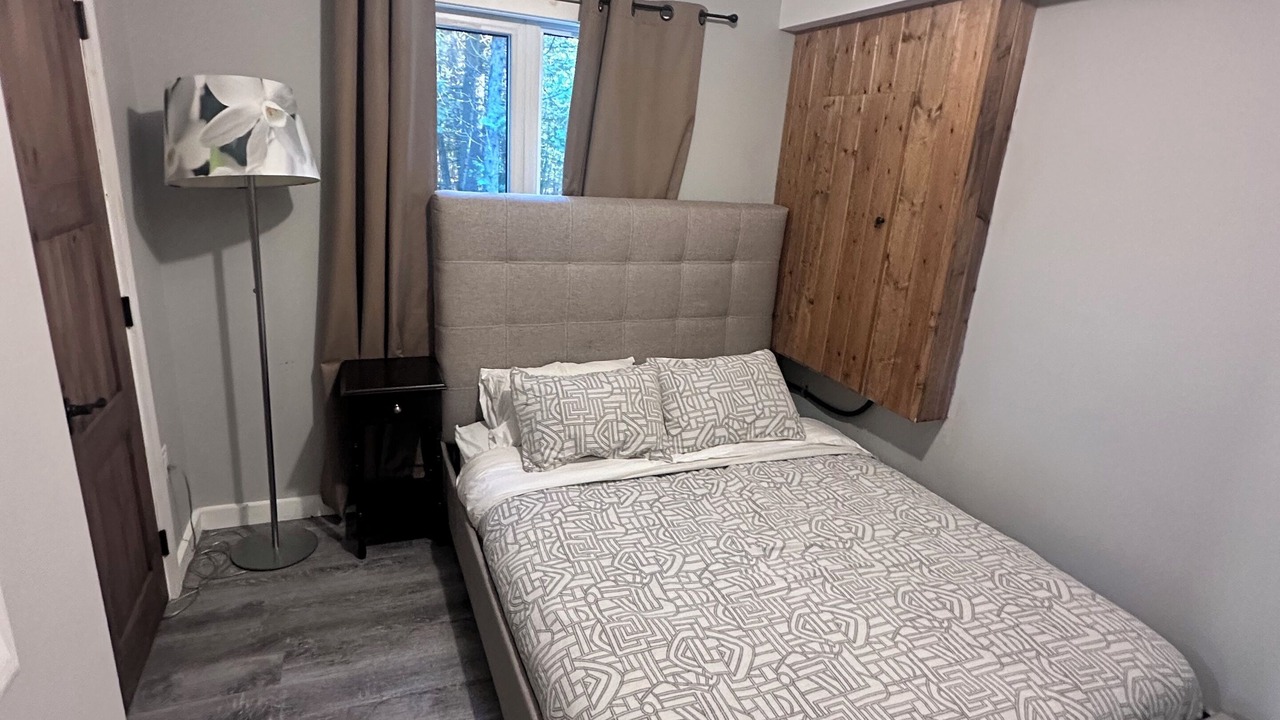 Photo of Bedroom in Irondale