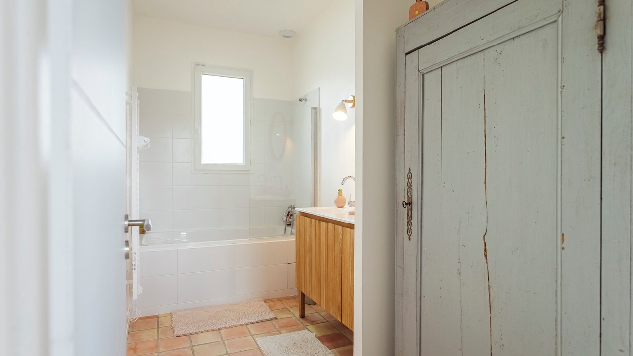 Photo of Bathroom in Tarabel