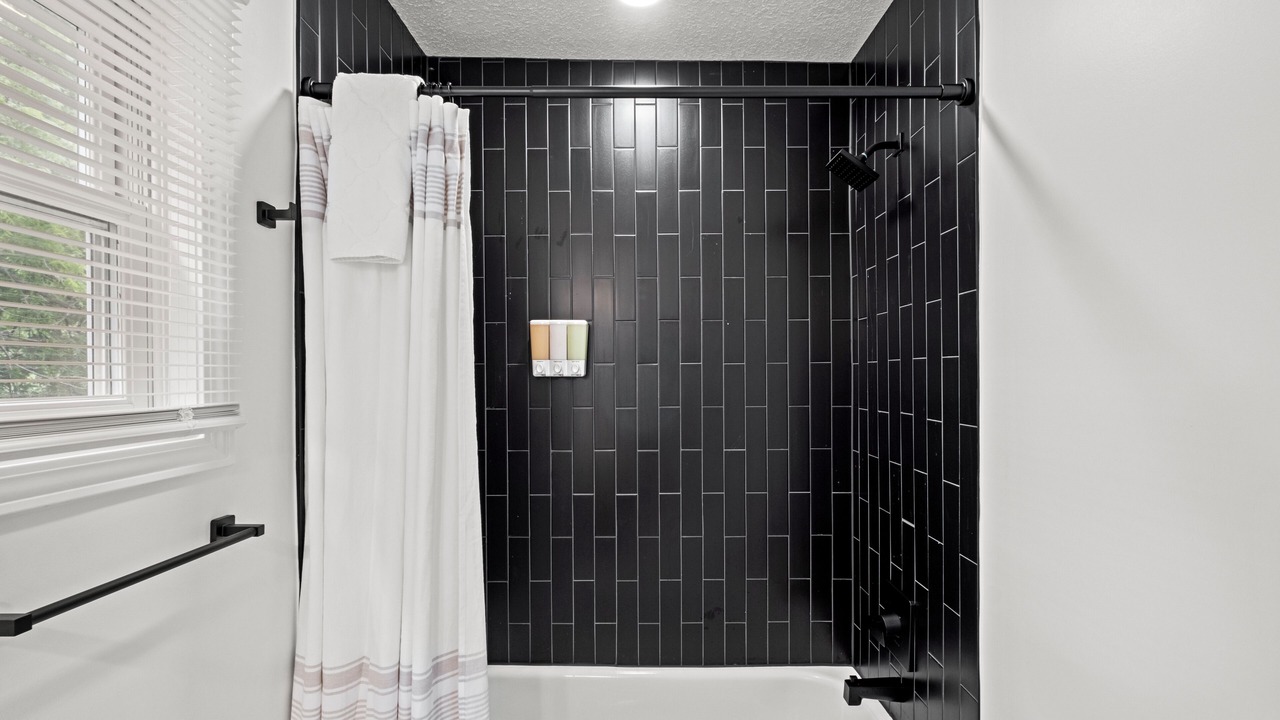 Photo of Bathroom in Grandview