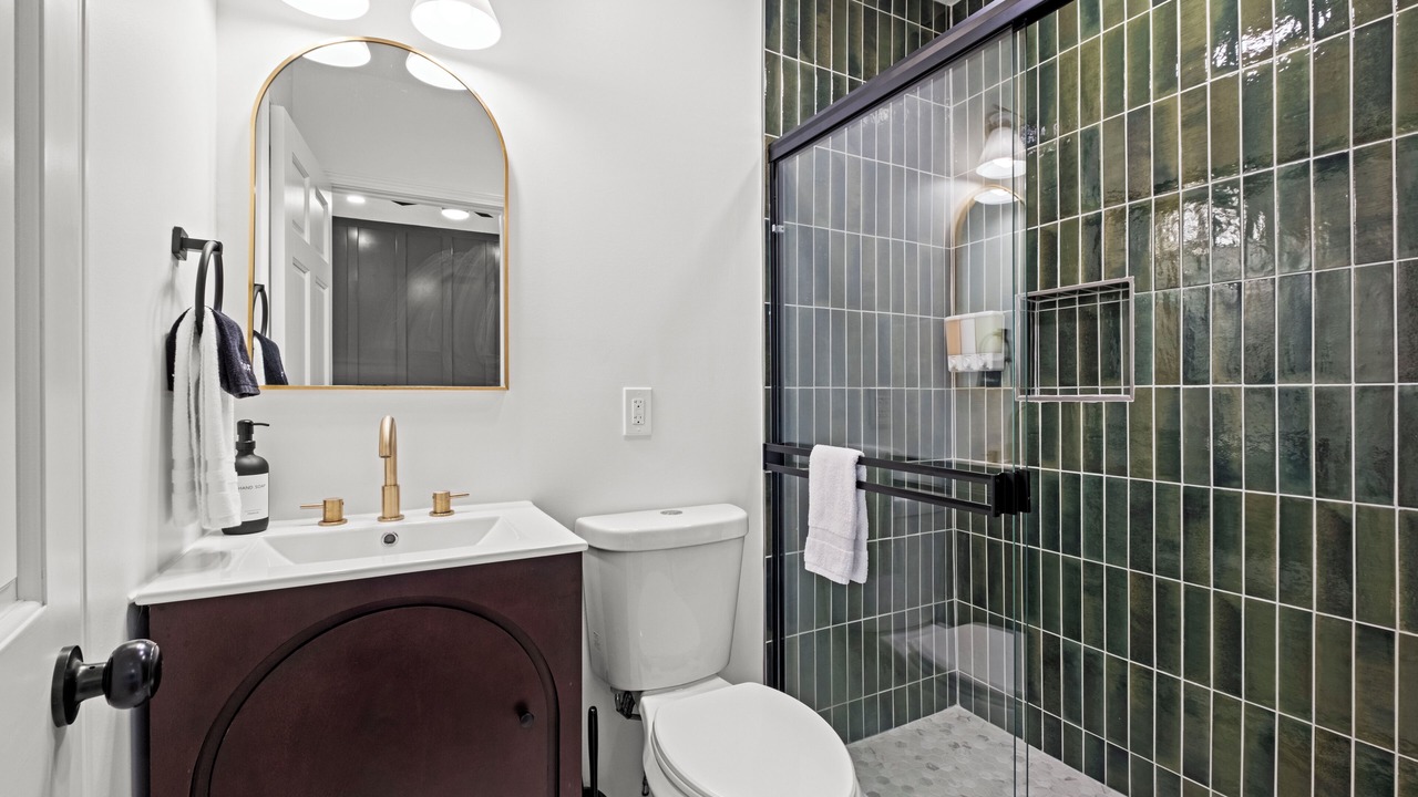 Photo of Bathroom in Grandview