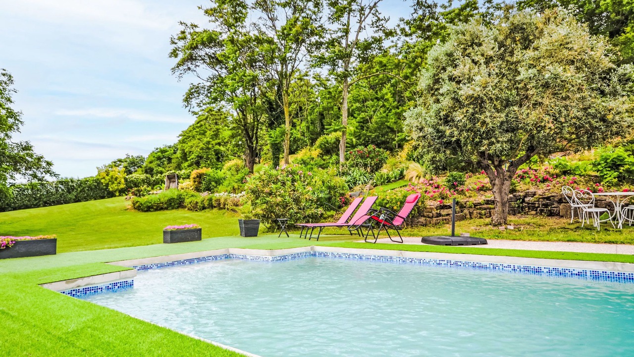 Photo of Outdoor in Etoile-sur-Rhone