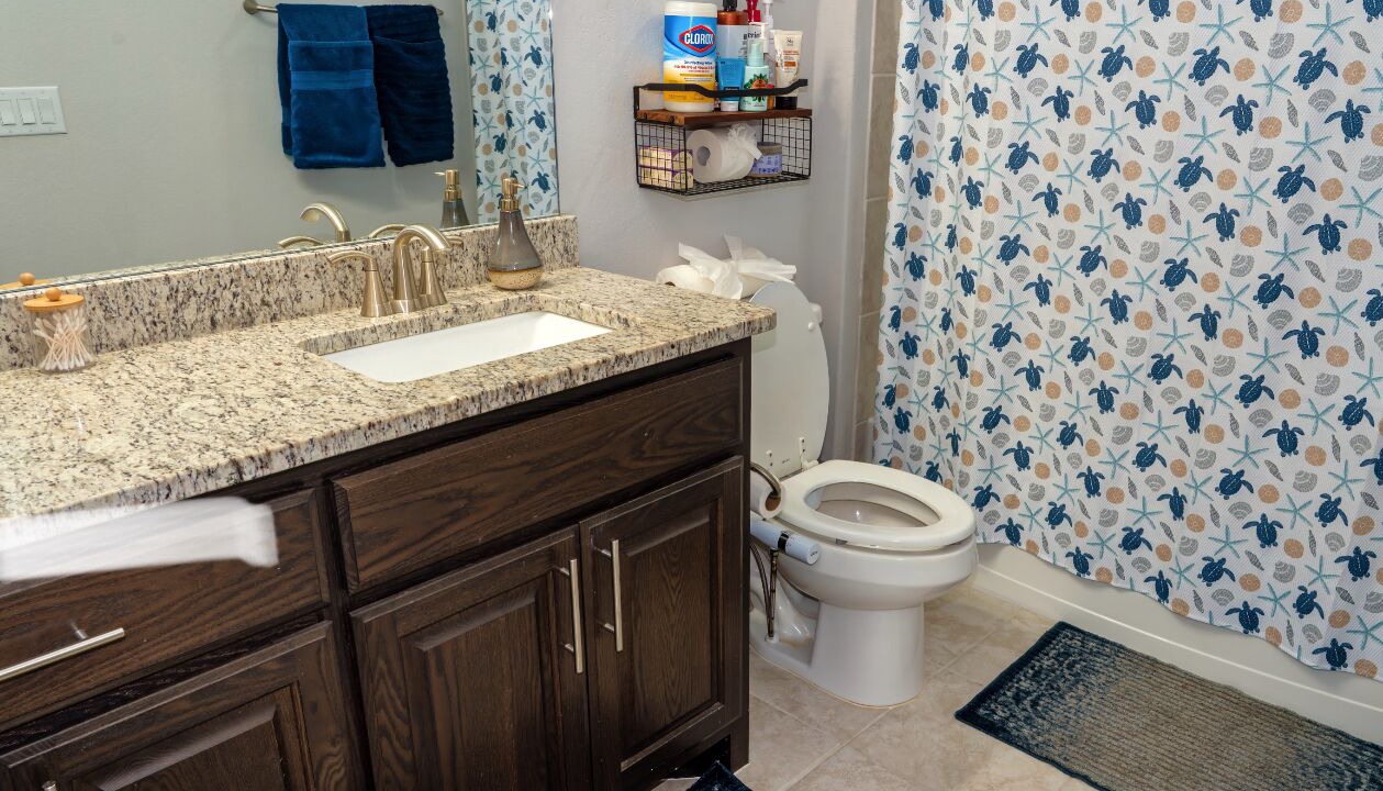 Photo of Bathroom in Manchaca