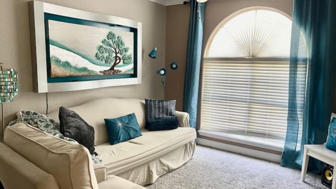 Photo of Livingroom in Eagle Pass