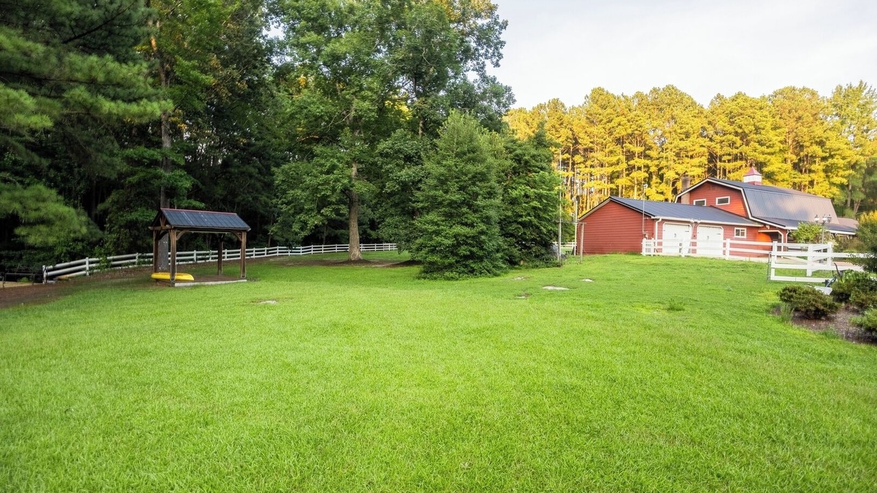 Photo of Outdoor in Skippers