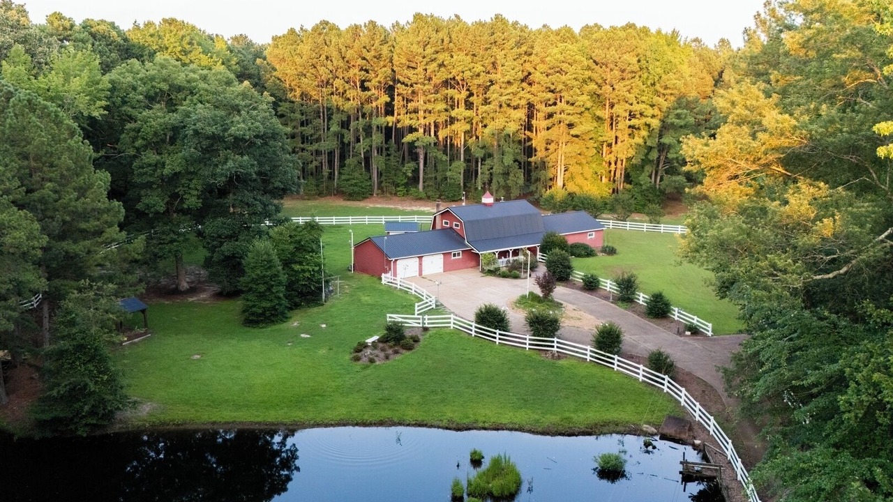Photo of Outdoor in Skippers