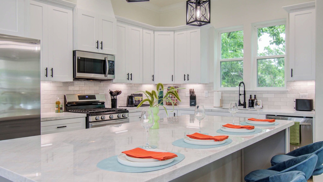 Photo of Kitchen in Greater Third Ward