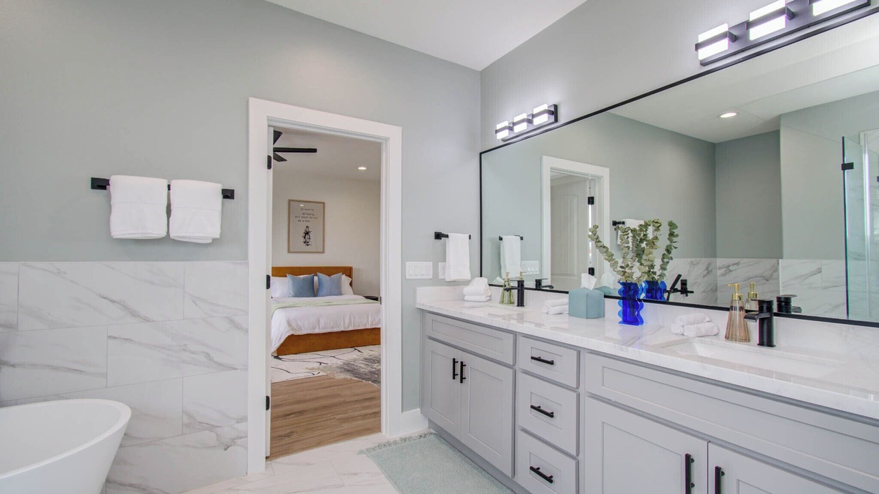 Photo of Bathroom in Greater Third Ward
