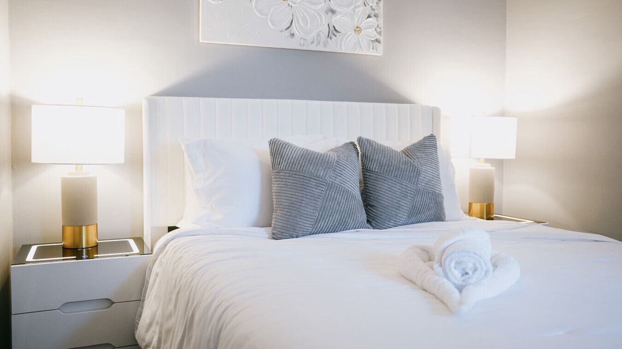 Photo of Bedroom in Cragin