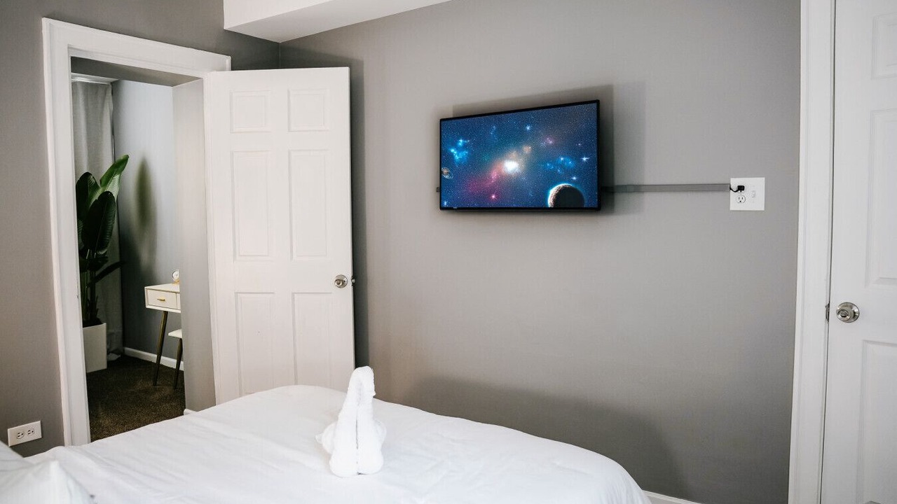 Photo of Bedroom in Cragin