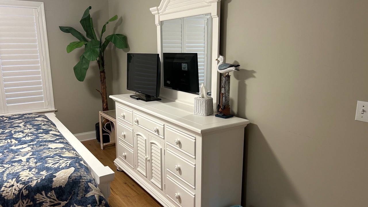 Photo of Bedroom in Heron Harbour Isle