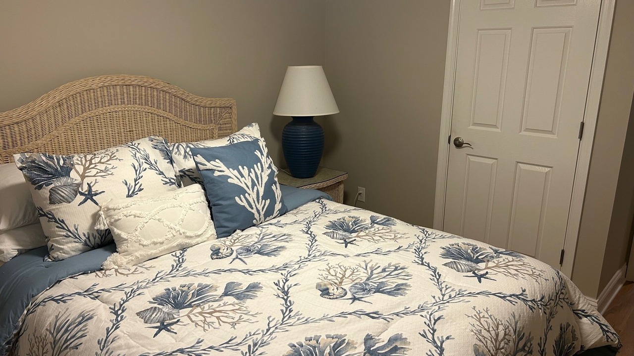 Photo of Bedroom in Heron Harbour Isle
