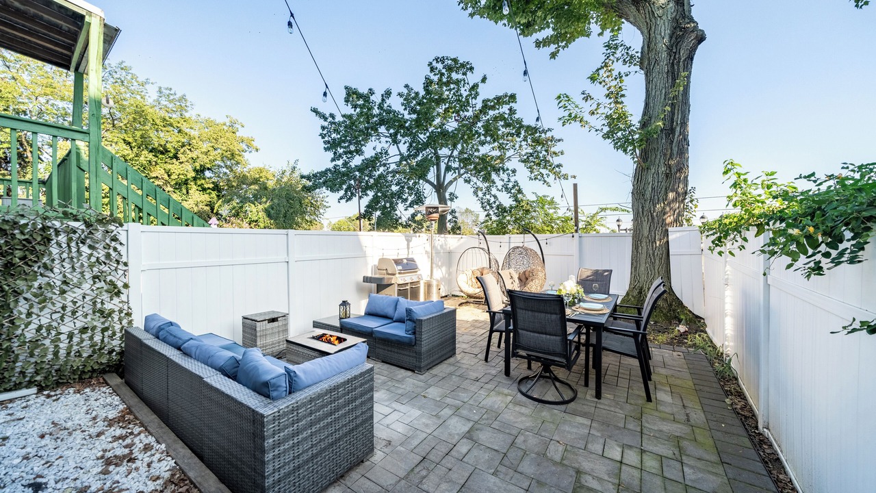 Photo of Outdoor in Greenville