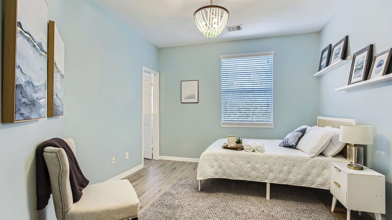 Photo of Bedroom in Porter