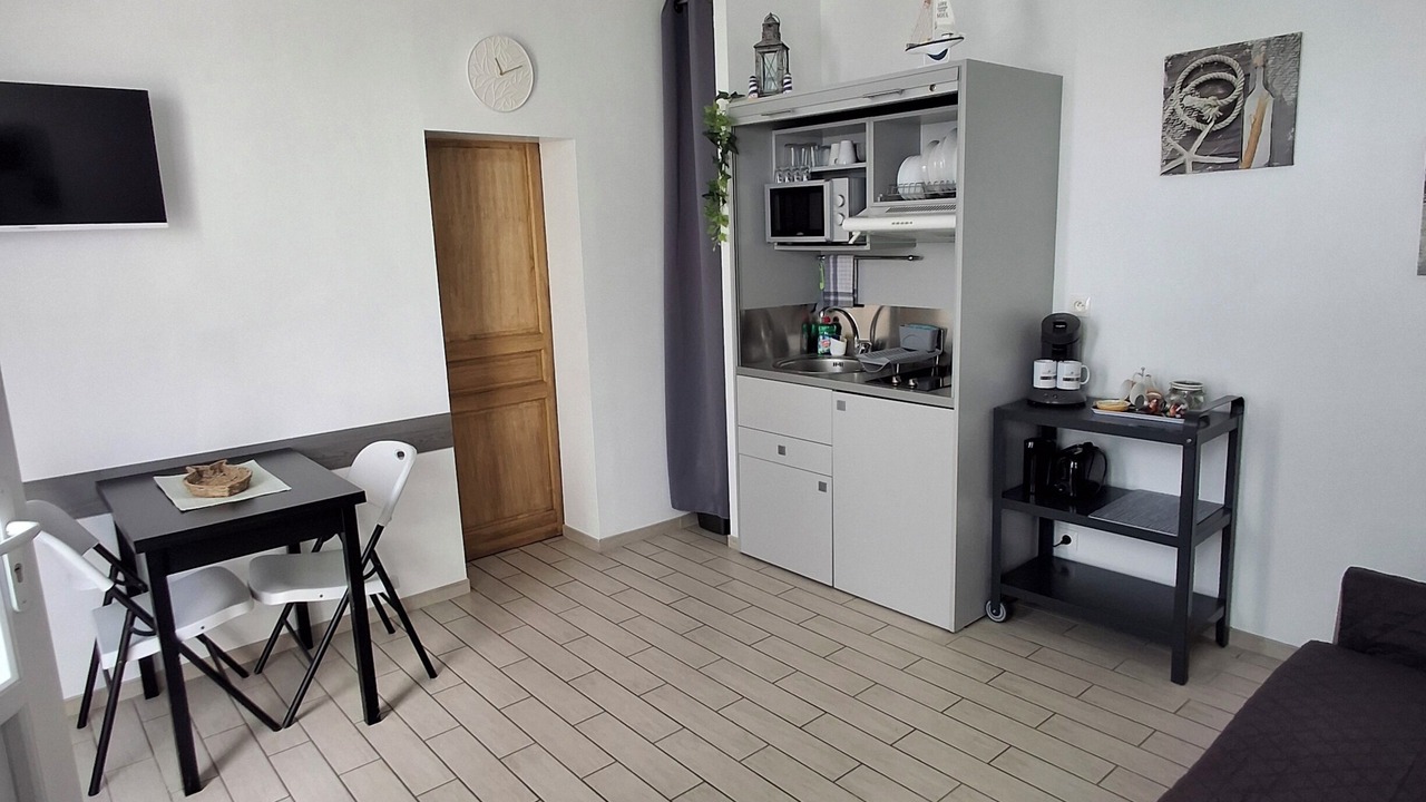 Photo of Livingroom in Port-Saint-Louis-du-Rhone