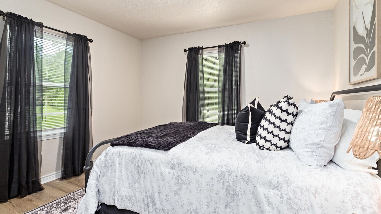 Photo of Bedroom in Lumberton