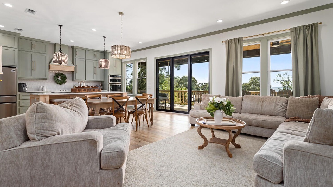 Photo of Livingroom in Jasper