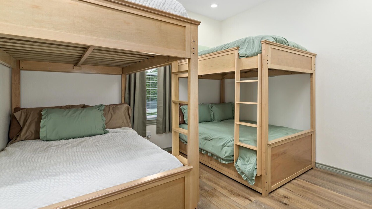 Photo of Bedroom in Jasper