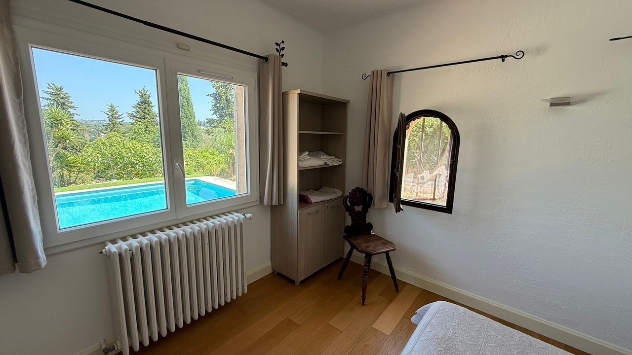 Photo of Bedroom in Grasse