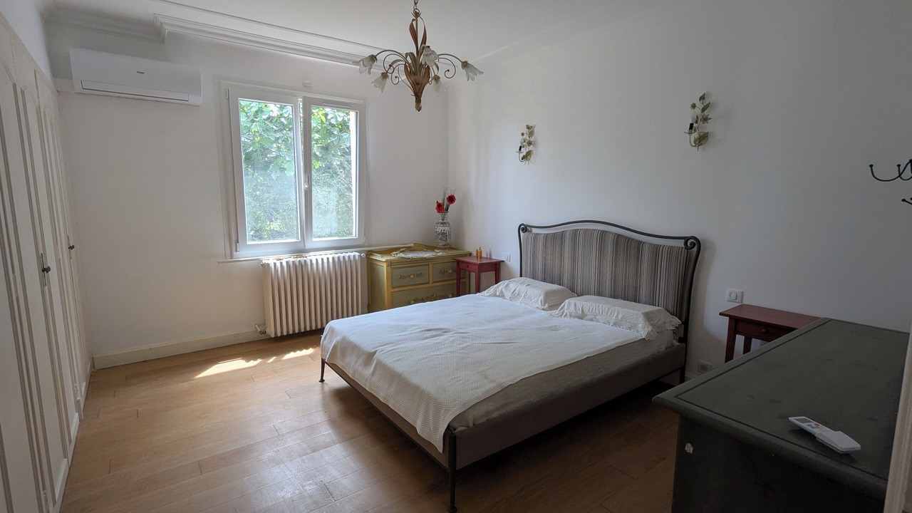 Photo of Bedroom in Grasse