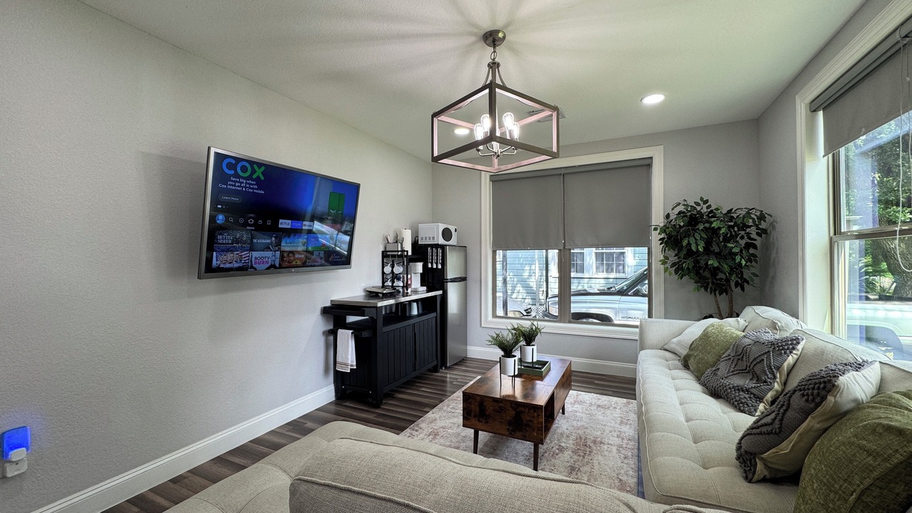 Photo of Livingroom in Greater East End