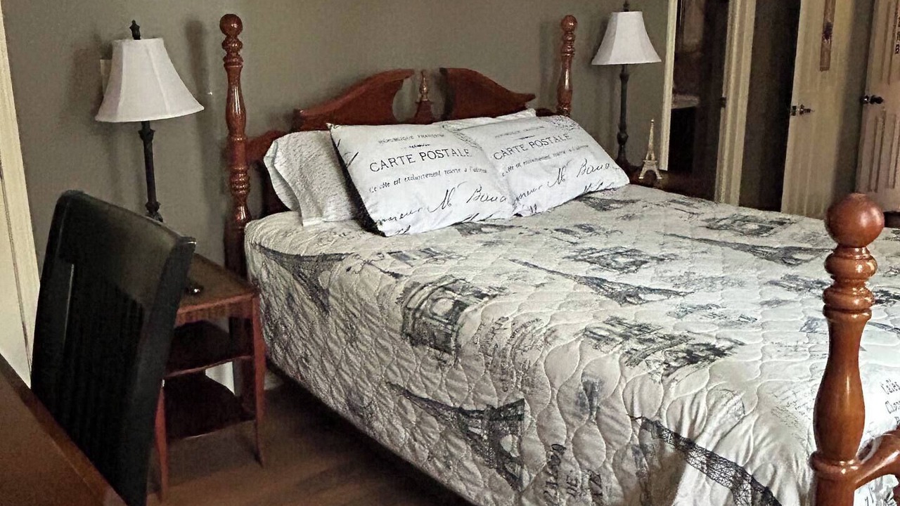 Photo of Bedroom in Albion