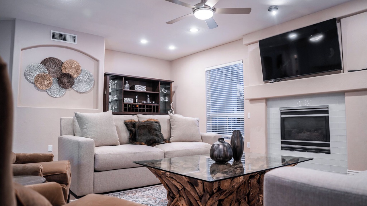 Photo of Livingroom in Arabian Crest