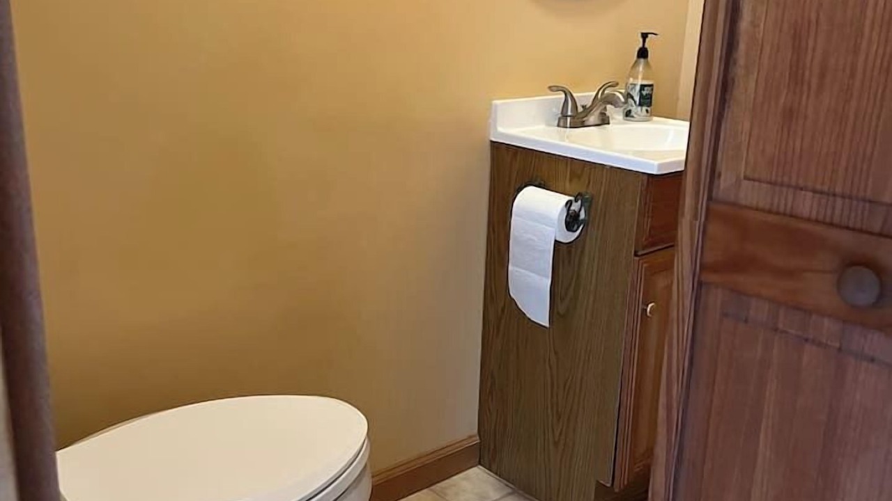 Photo of Bathroom in Town of Macomb