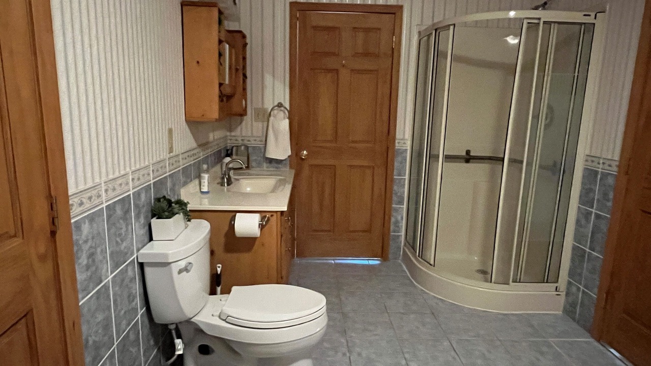 Photo of Bathroom in Town of Macomb