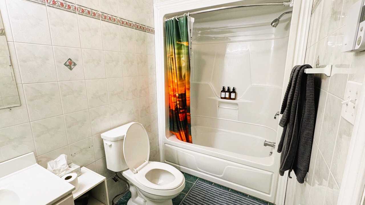 Photo of Bathroom in Boularderie