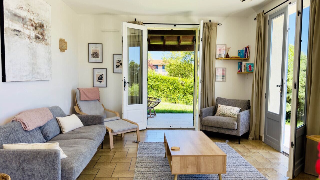 Photo of Livingroom in La Sauvetat-du-Dropt