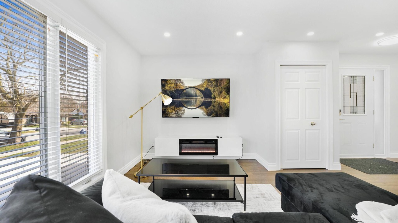 Photo of Livingroom in Kitchener