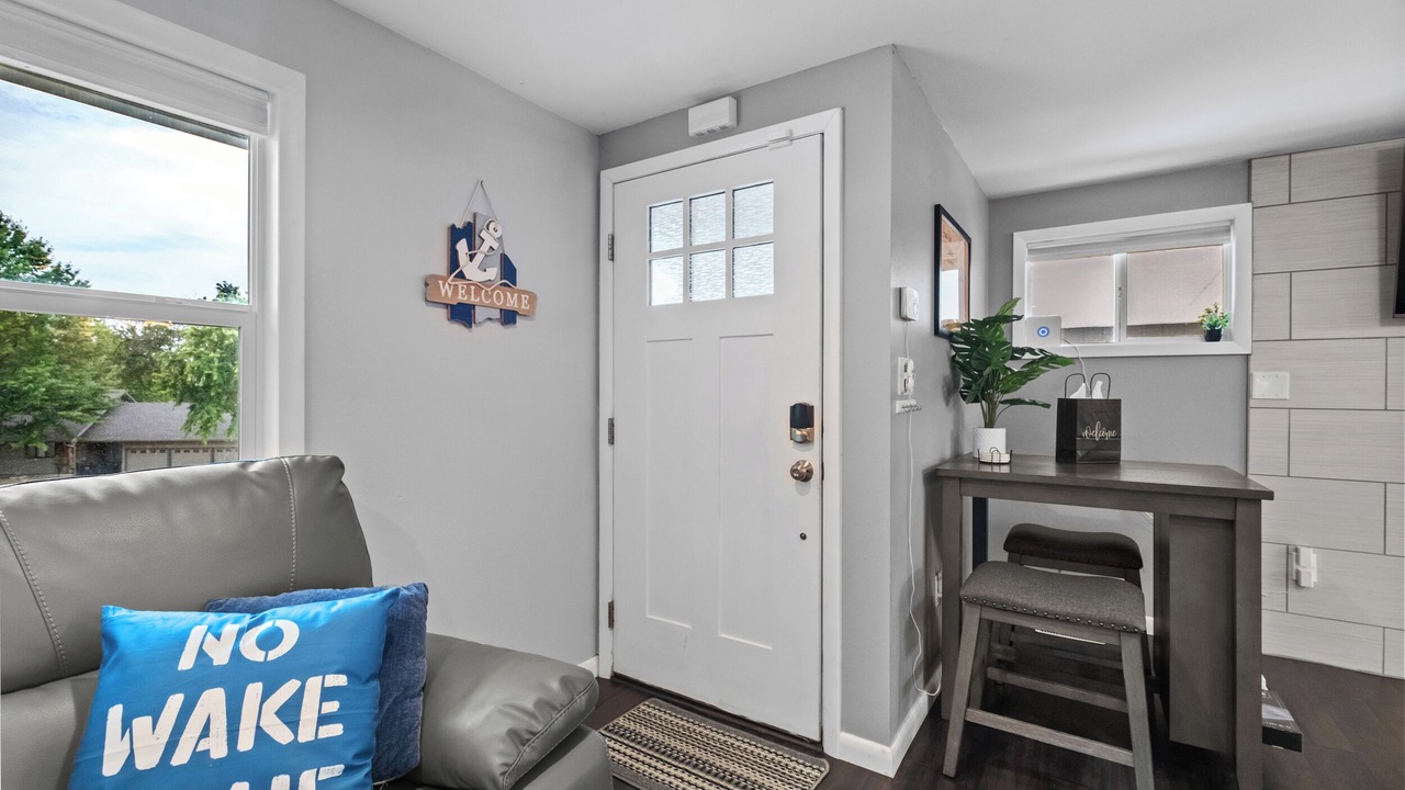 Photo of Livingroom in Grove