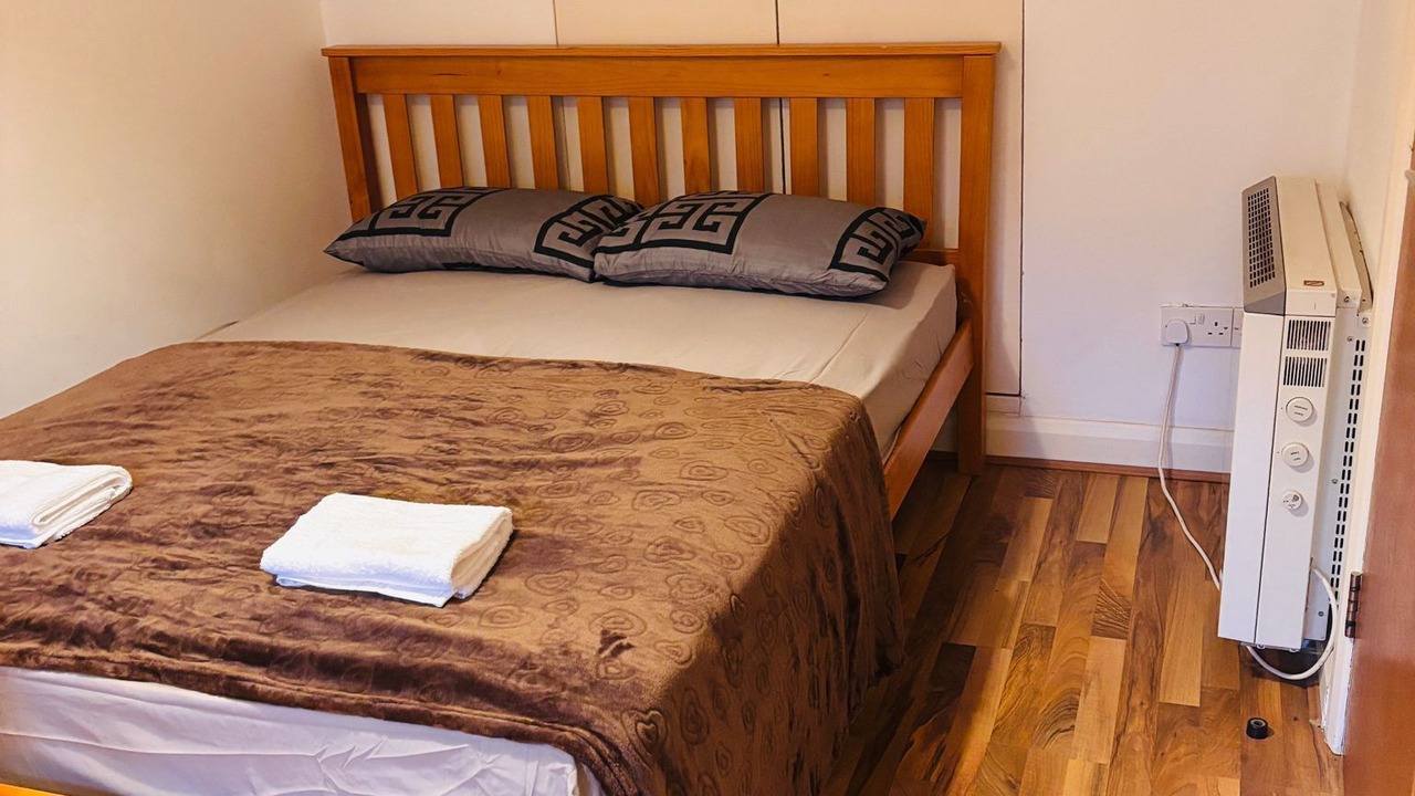 Photo of Bedroom in Bruce Grove