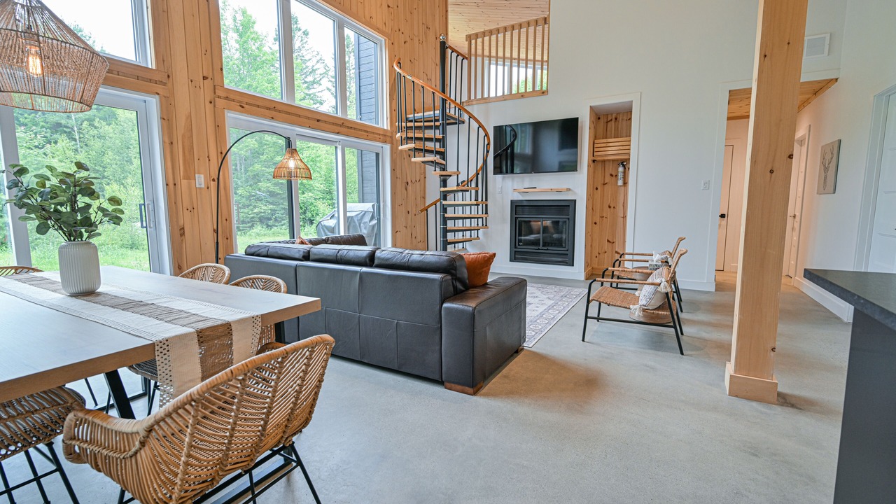 Photo of Livingroom in Mandeville