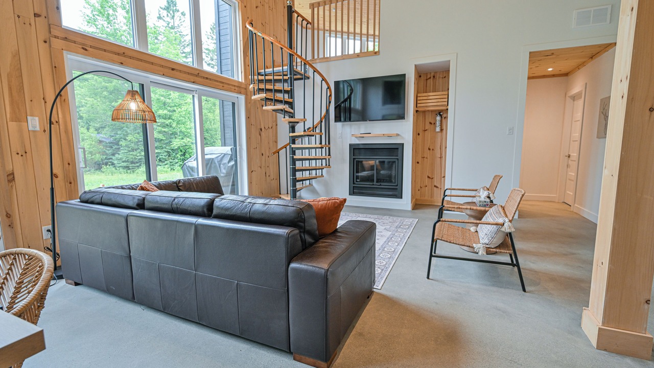 Photo of Livingroom in Mandeville