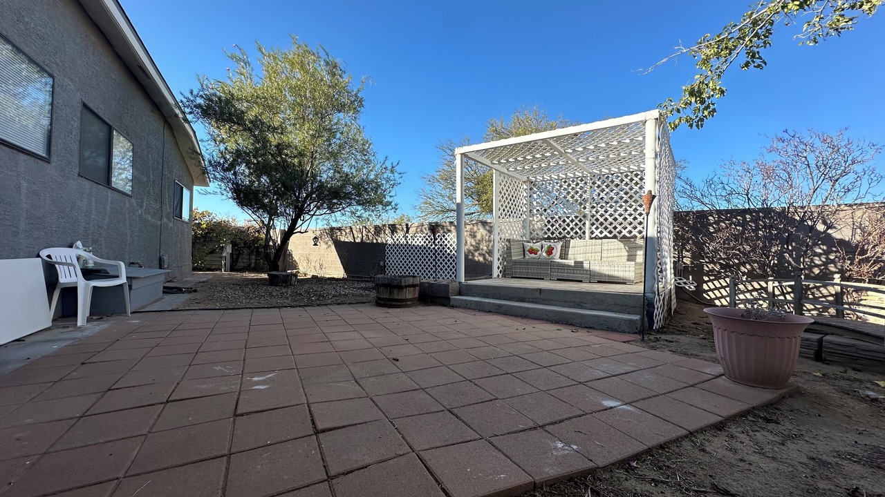 Photo of Patio Balcony in Thatcher