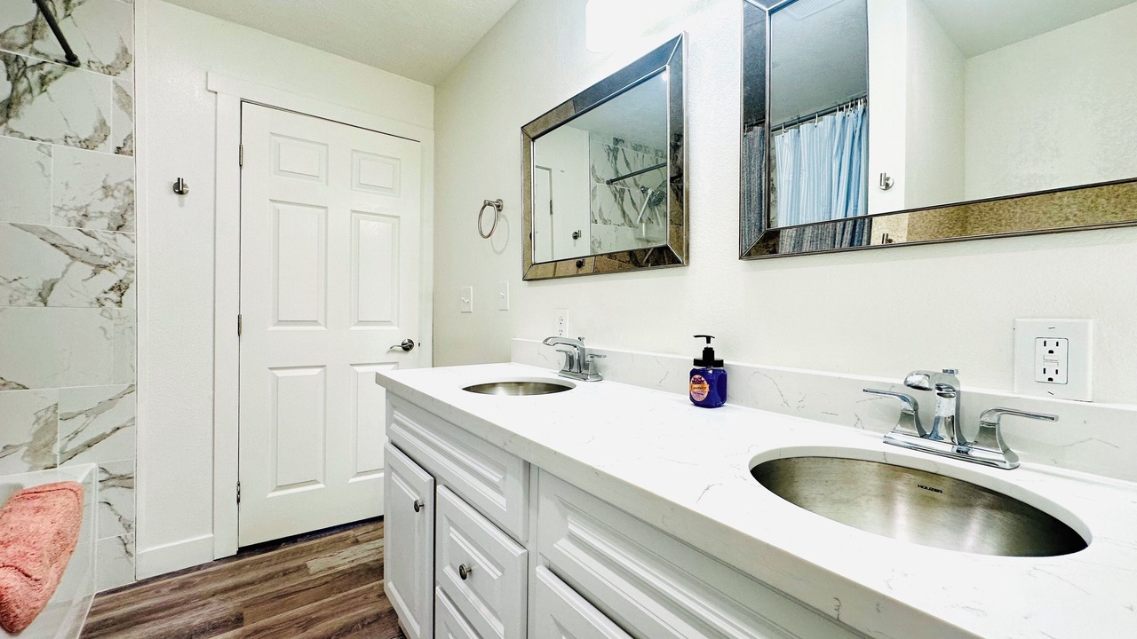Photo of Bathroom in Thatcher