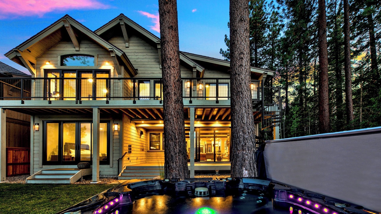 Photo of Outdoor in Al Tahoe
