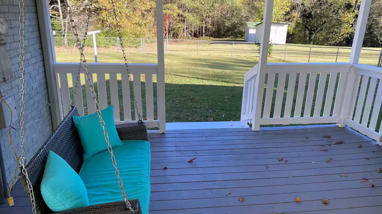 Photo of Patio Balcony in Haleyville