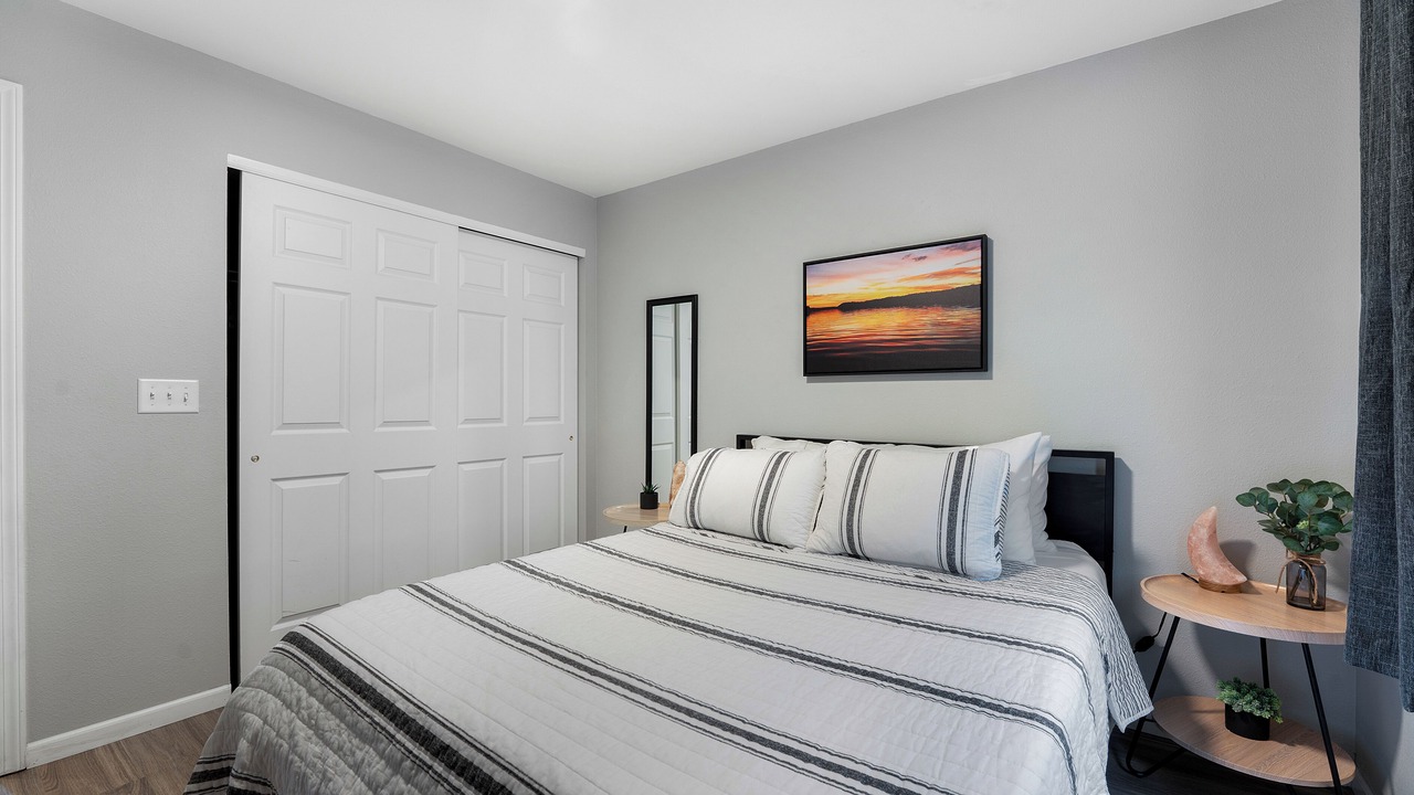 Photo of Bedroom in Camdenton