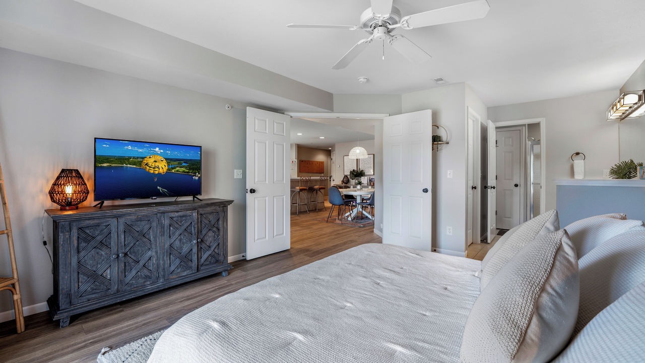 Photo of Bedroom in Camdenton