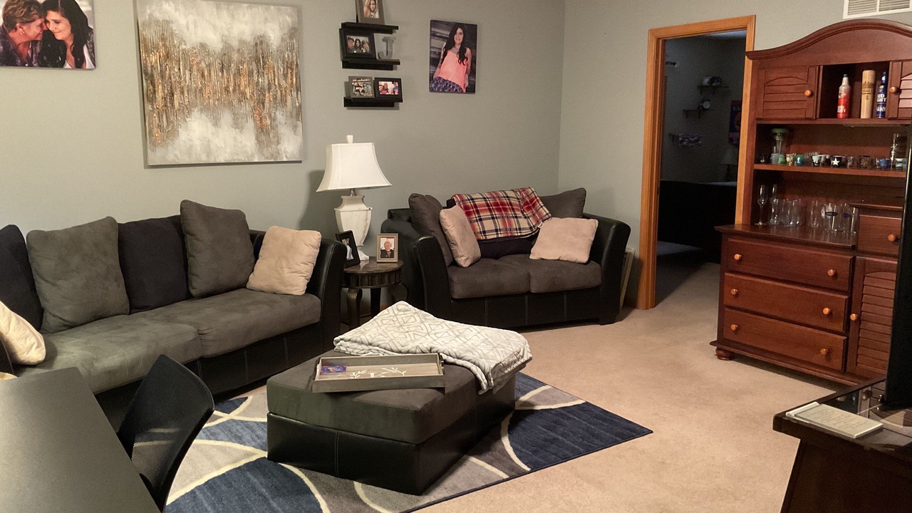 Photo of Livingroom in Lawrence