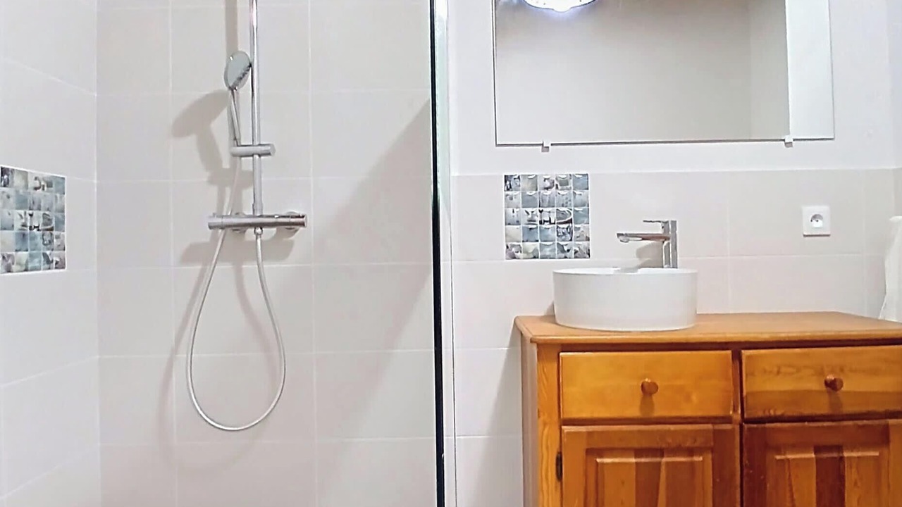 Photo of Bathroom in Paladru