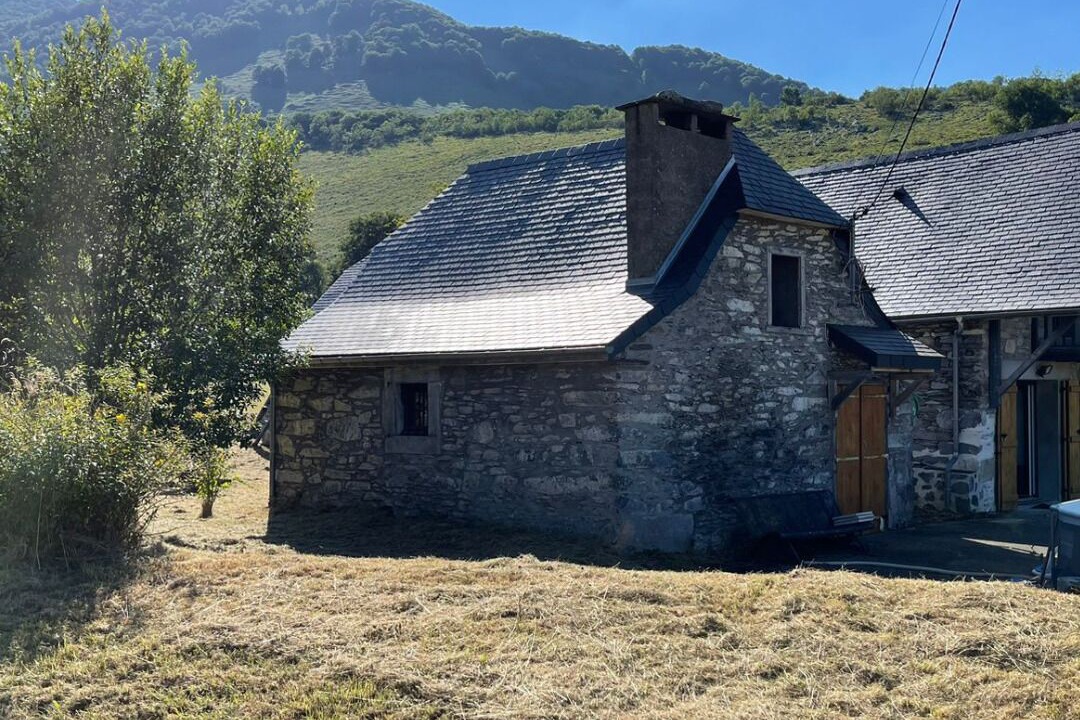 Photo of Outdoor in Segus