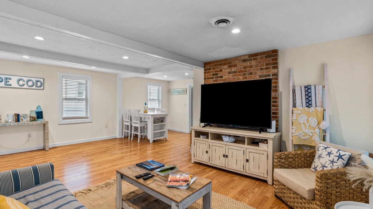 Photo of Livingroom in Falmouth