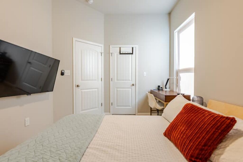 Photo of Bedroom in Cedar Park