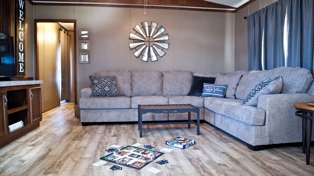 Photo of Livingroom in Canton